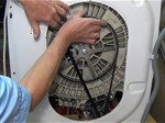 Hướng dẫn thay dây curoa cho máy giặt tại nhà chi tiết, nhanh chóng nhất