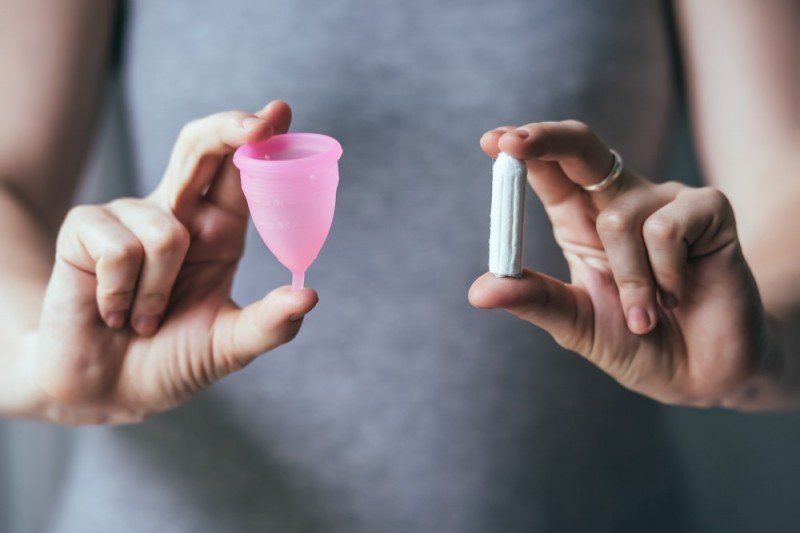 Cốc nguyệt san - người bạn đồng hành của chị em phụ nữ khi đến ngày “đèn đỏ”.