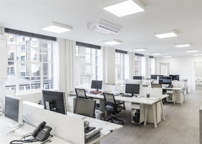 Sản phẩm có độ bền cao do sử dụng những loại vật liệu chịu nhiệt, chịu lực tốt