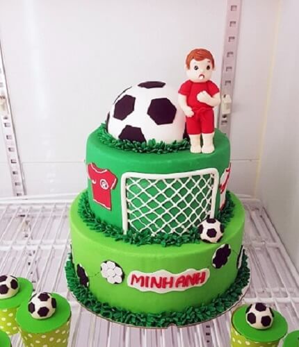 Bánh sinh nhật số 4 và hình người nhện màu đỏ cho bé 4 tuổi - Bánh Thiên  Thần : Chuyên nhận đặt bánh sinh nhật theo mẫu