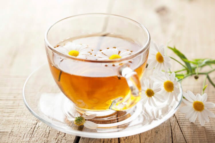 Cách phơi khô, sấy khô hoa cúc làm trà đơn giản tại nhà