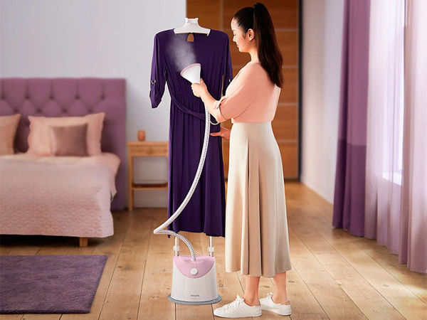 Bàn ủi hơi nước đứng Philips