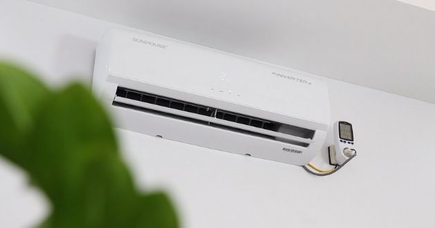 Cách bật/tắt điều hòa Sunhouse bằng remote là gì?
