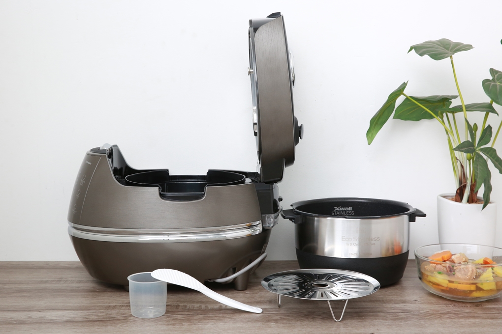 nồi cơm điện Cuckoo CHSS1009FN