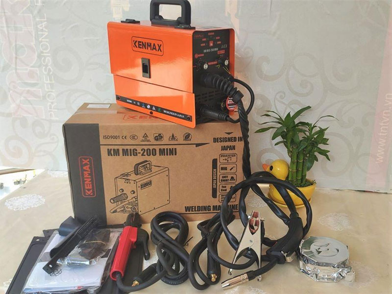 Các phụ kiện đi kèm máy hàn mig mini 200 MIG mini 200