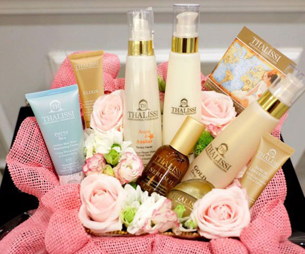 Tặng mỹ phẩm là sư lựa chọn sáng suốt