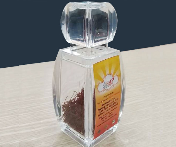 Tặng nhụy hoa nghệ tây Saffron tốt cho sức khỏe và làn da