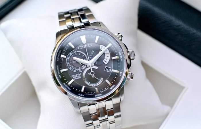 Đồng hồ Citizen Eco Drive năng lượng ánh sáng, thân thiện với môi trường