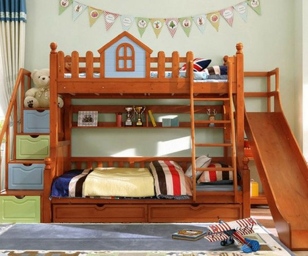 Mẫu giường tầng có cầu trượt là sự lựa chọn đúng đắn