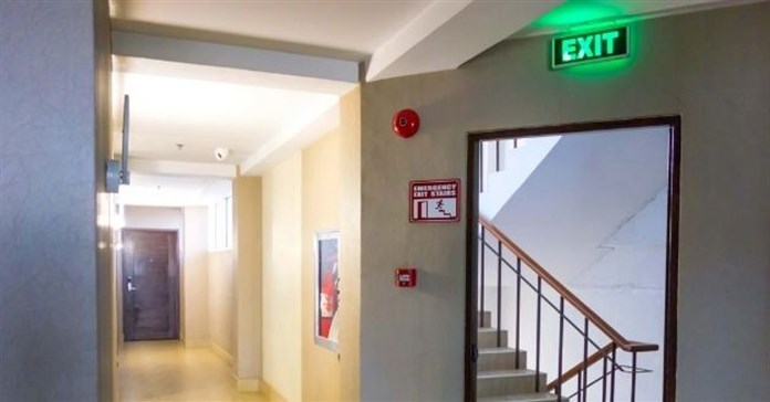 Báo giá đèn Exit thoát hiểm cầu thang chung cư, tòa nhà