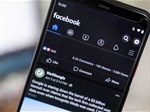 Tìm hiểu cách bật chế độ tối (dark mode) trên Facebook, Messenger