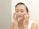 Cách massage mặt khi rửa mặt, mát xa mặt buổi sáng, trước khi đi ngủ giúp đẹp da, thư giãn