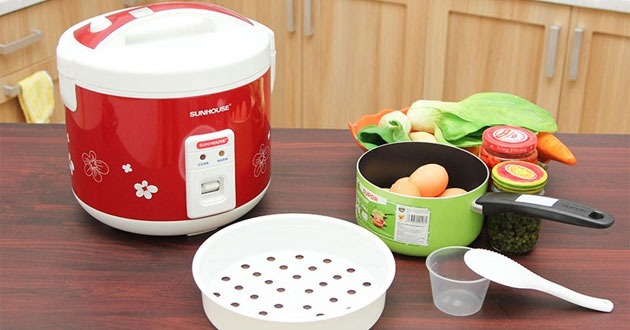 Nồi cơm điện khuyến mại