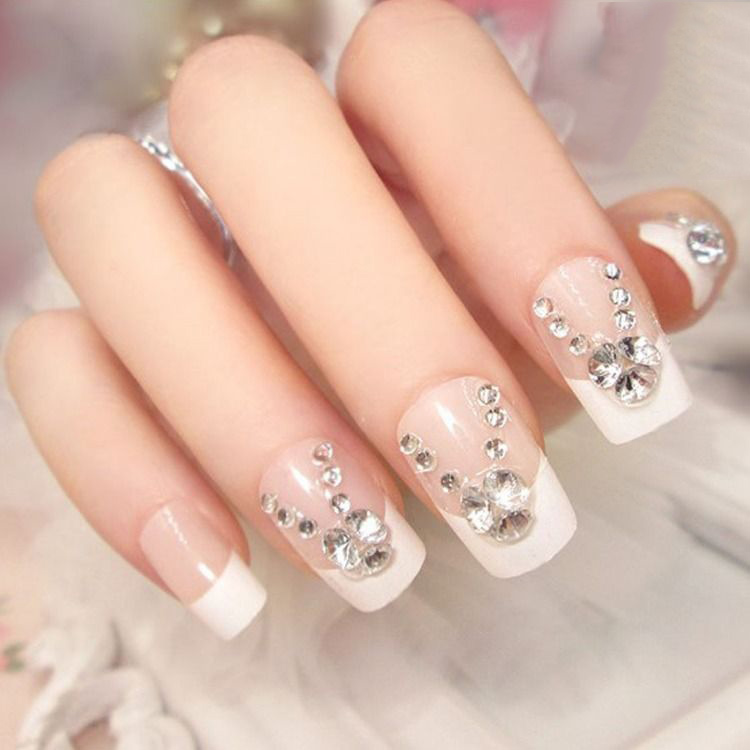 500+ các mẫu nail đính đá đẹp đơn giản để tỏa sáng