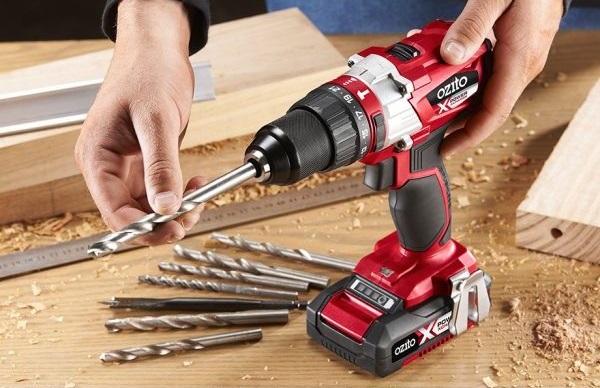 Máy khoan pin Ozito có tốt không? Có nên mua không?