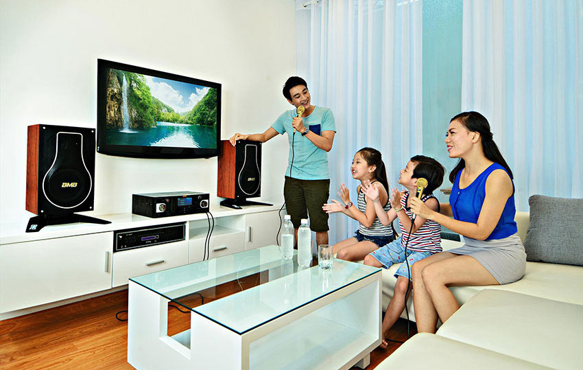 Micro karaoke có dây tốt nhất hiện nay