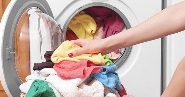 So sánh máy giặt sấy và máy sấy quần áo về khả năng sấy khô