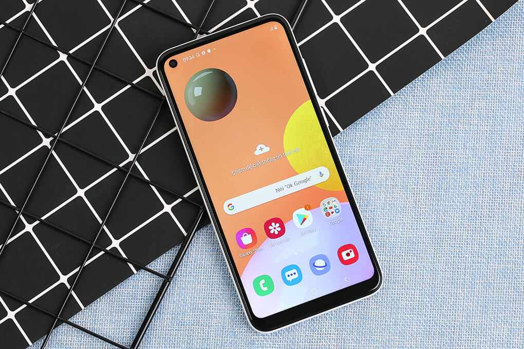 Samsung Galaxy A11 giá bao nhiêu?