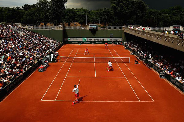 Sân tennis đất nện