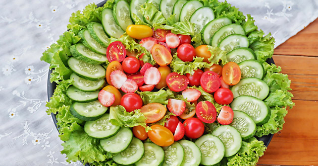 Salad rau củ trộn dầu mè