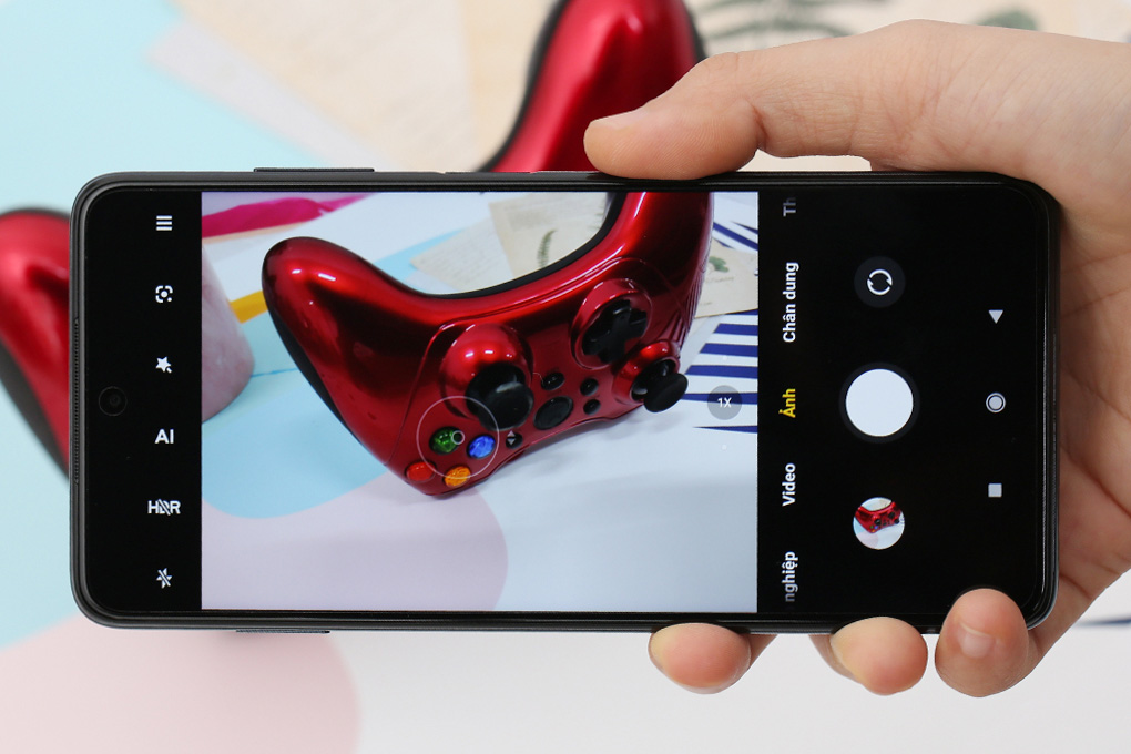 Điện thoại Xiaomi có cấu hình khủng, giá rẻ