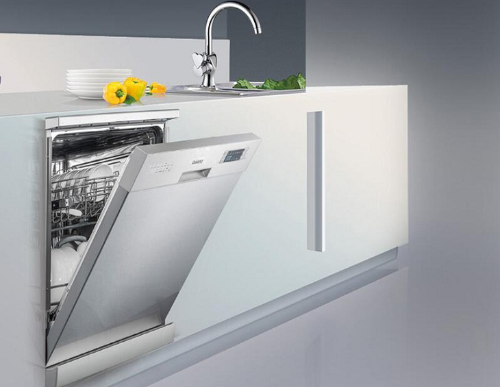 Máy rửa bát Galanz có thiết kế âm tủ