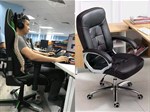 Nên mua ghế gaming hay ghế văn phòng khi ngồi làm việc tại nhà?