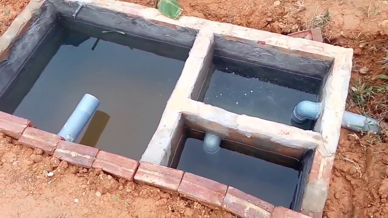 Xây bể phốt cần lắp đặt 4 loại ống