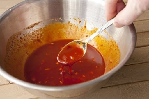 Cách làm nước sốt tokbokki cay bằng tương ớt tại nhà đơn giản