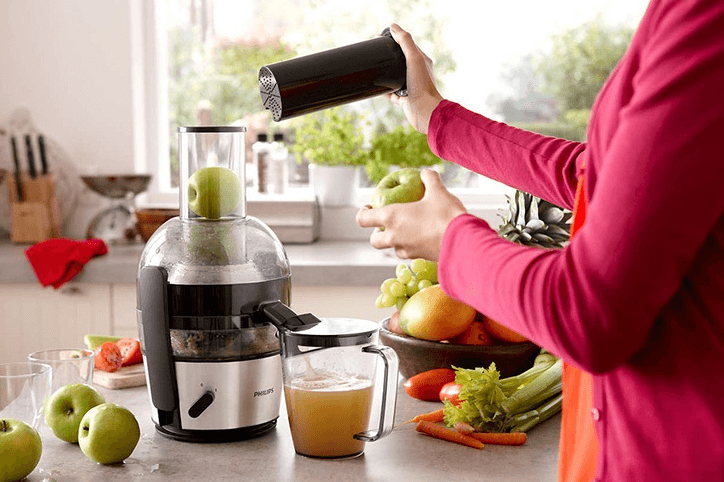 Máy ép chậm bị kẹt bã là hiện tượng thường gặp khi sử dụng máy ép chậm