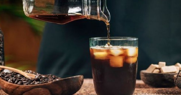 Có thể thay thế espresso bằng loại cà phê nào khác khi pha americano?
