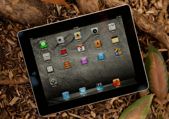 Không nên mua iPad 4 cũ cho con học online