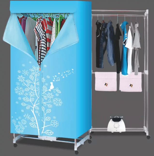 Dùng tủ sấy quần áo để khử mùi hôi quần áo ngày mưa