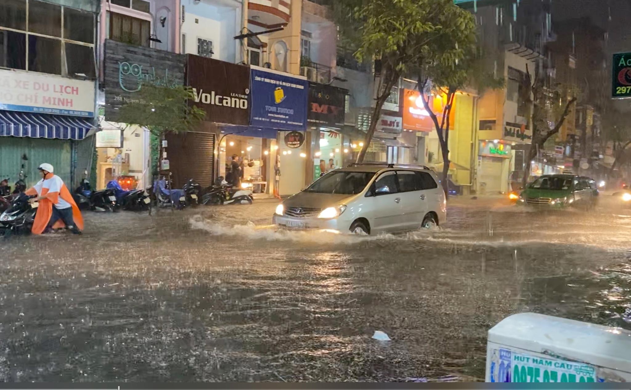 Xe bị thủy kích là như thế nào?