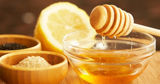 3 cách làm wax lông bằng đường với chanh, mật ong tại nhà