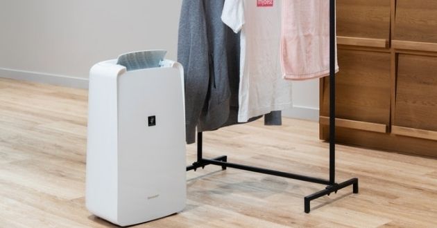 Dehumidifier giúp sấy khô quần áo
