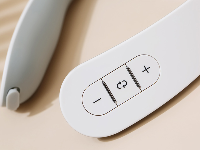 Nút tăng, giảm thay đổi cường độ của máy massage Rio BT-NEMA