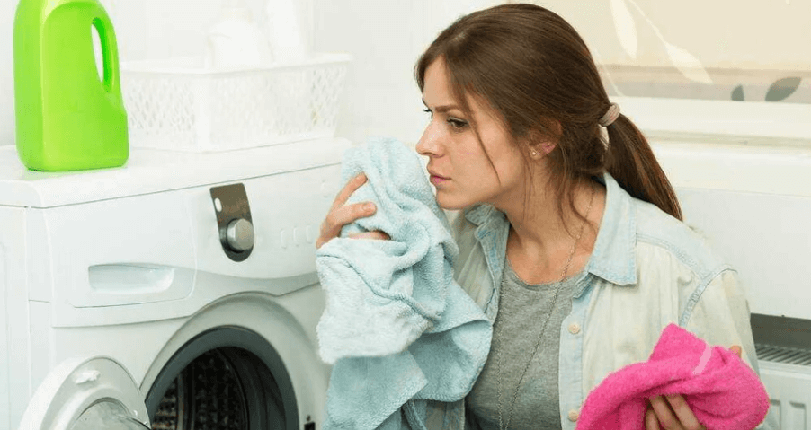 Quần áo bị hôi do máy giặt