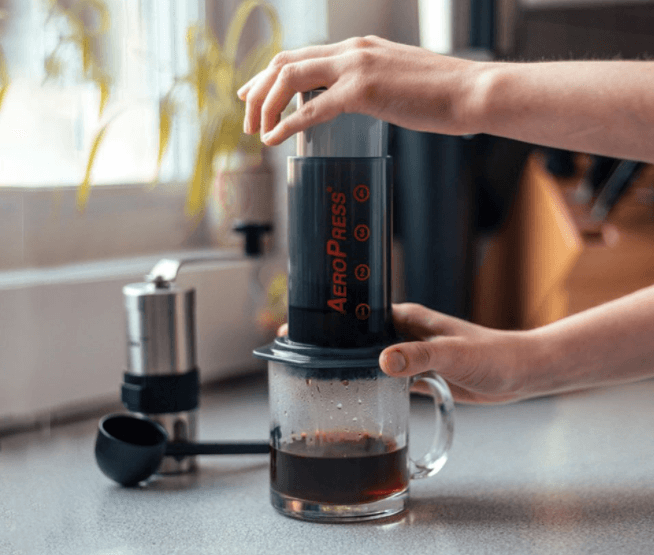 Dụng cụ pha cà phê Aeropress kiểu Mỹ