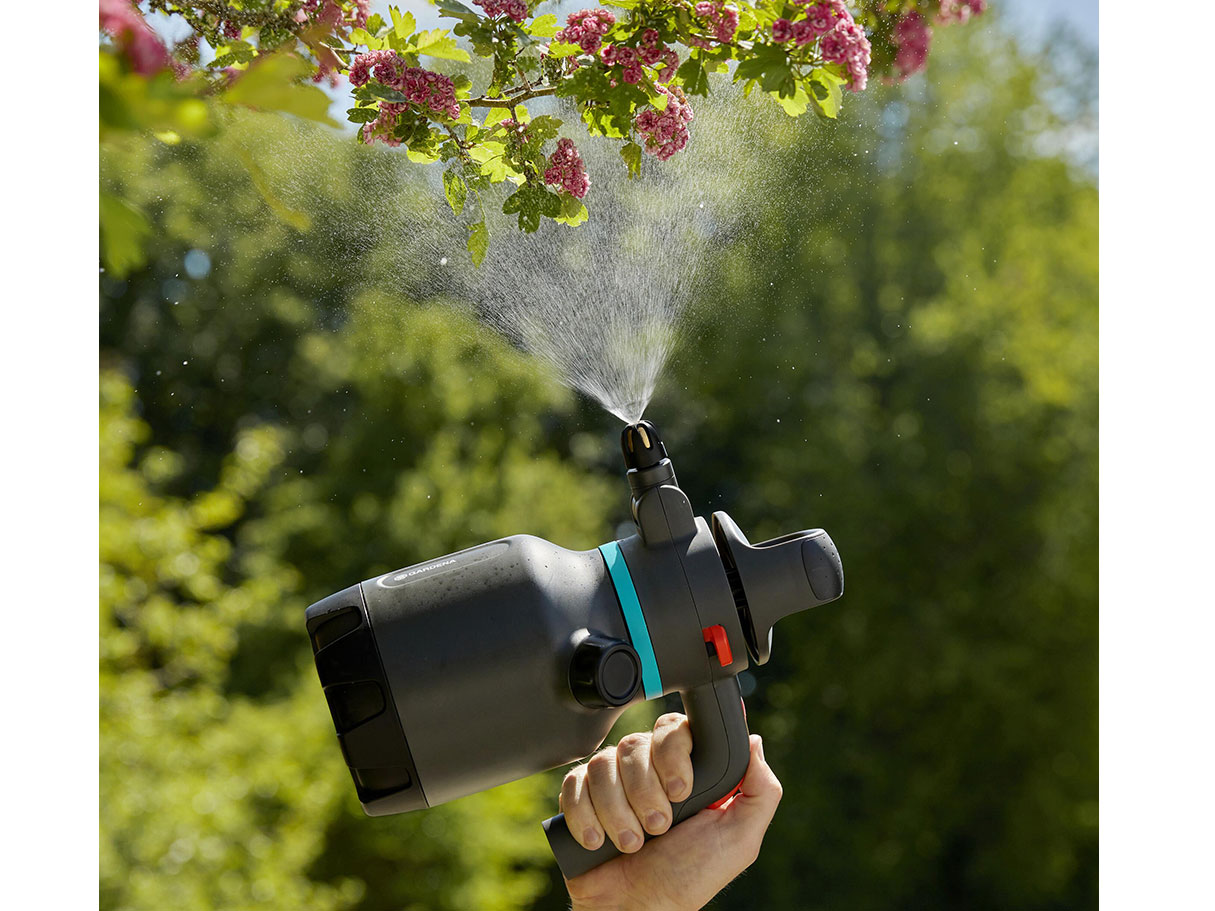 Sử dụng nước thải từ máy lọc nước RO để tưới cây