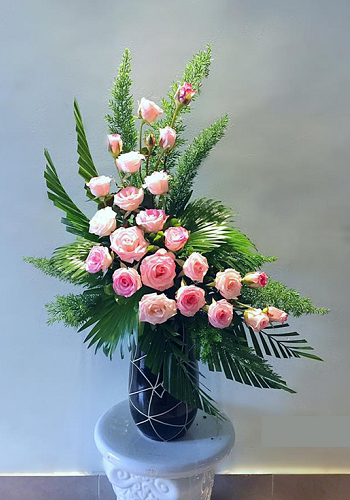 Các kiểu cắm hoa đẹp nhất, đơn giản nhất ngày lễ Tết - META.vn