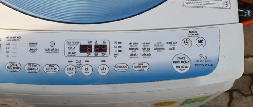 Máy giặt Toshiba Inverter báo lỗi E23