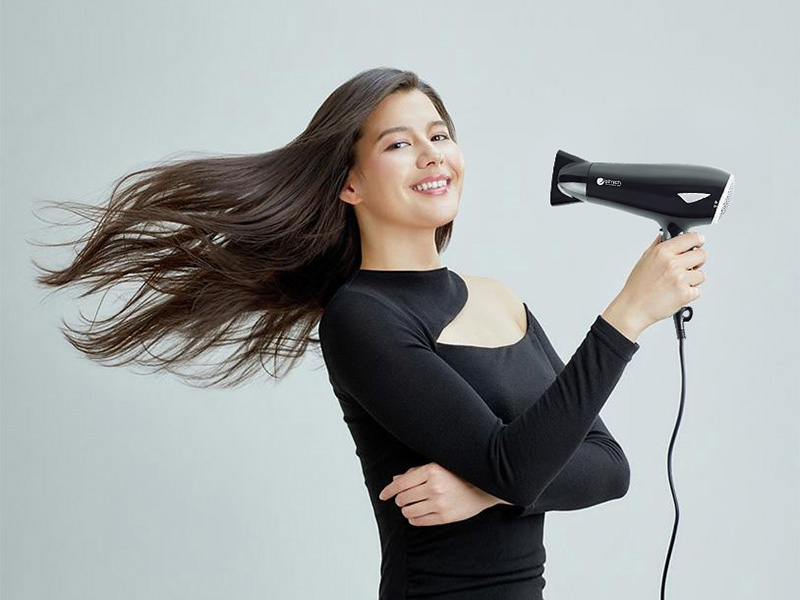 Máy sấy tóc Elmich HDE-1819 giúp bảo vệ mái tóc bạn khỏi hư tổn