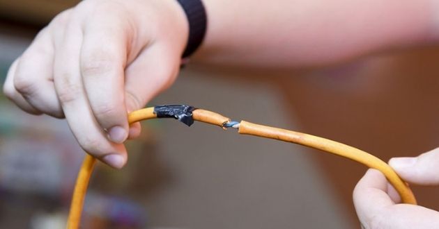 Đấu nối lại dây điện nếu thấy bị đứt