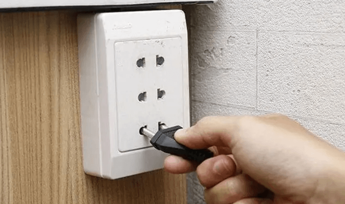 Do cắm nguồn điện không ổn định
