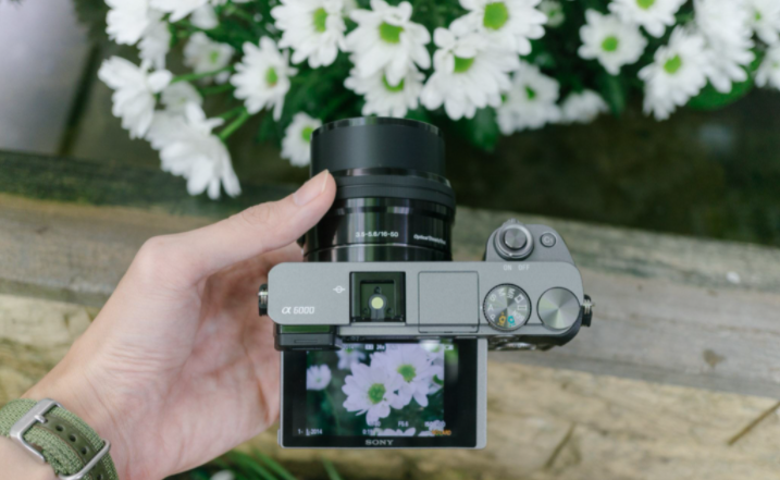 Máy ảnh Sony cho những tấm hình đẹp