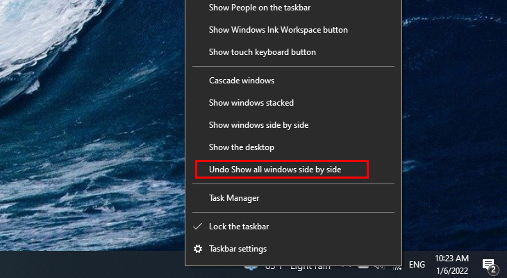Để đưa màn hình về như giao diện cũ, bạn nhấn chuột phải vào Taskbar Để đưa màn hình về như giao diện cũ, bạn nhấn chuột phải vào Taskbar