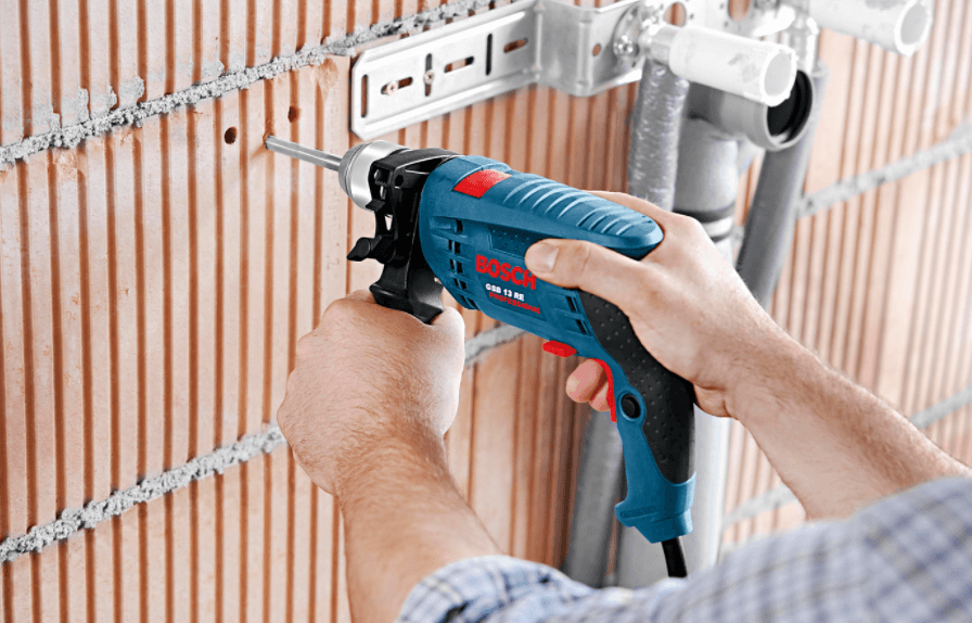 Công tắc đảo chiều máy khoan giúp vặn ốc vít