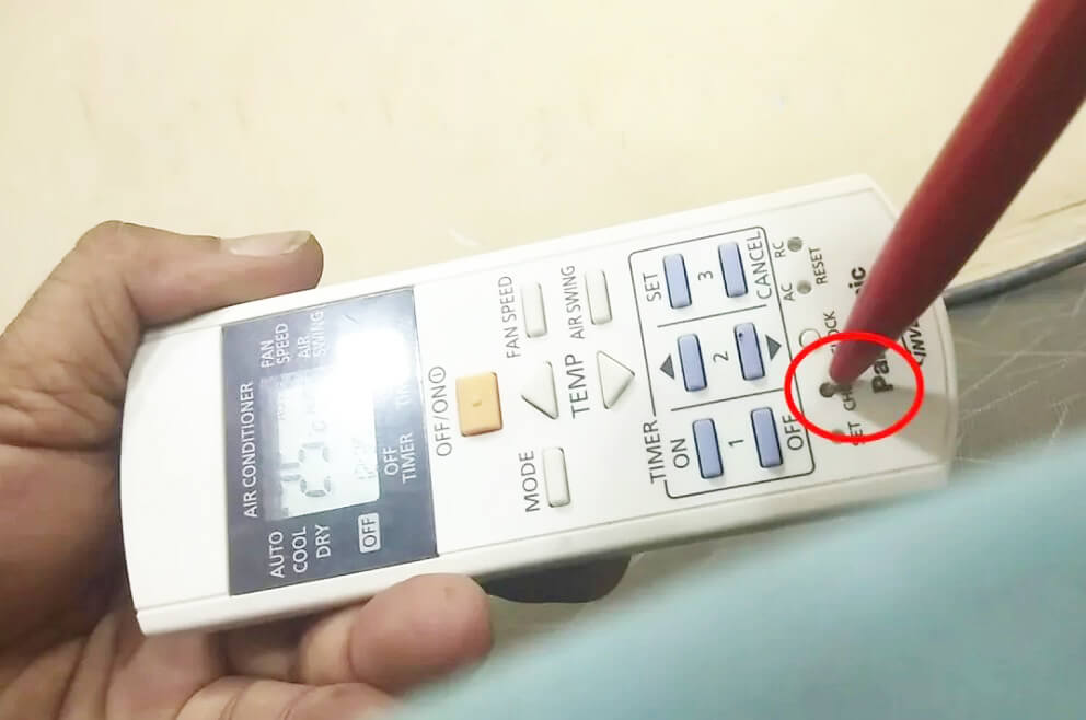 Check mã lỗi H19 bằng điều khiển từ xa