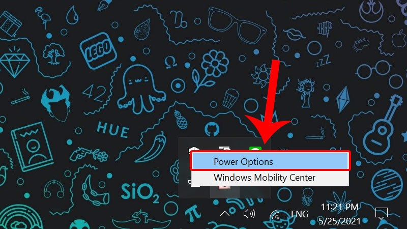 Click chuột phải vào biểu tượng pin ở thanh Taskbar -> Nhấn chọn Power Option